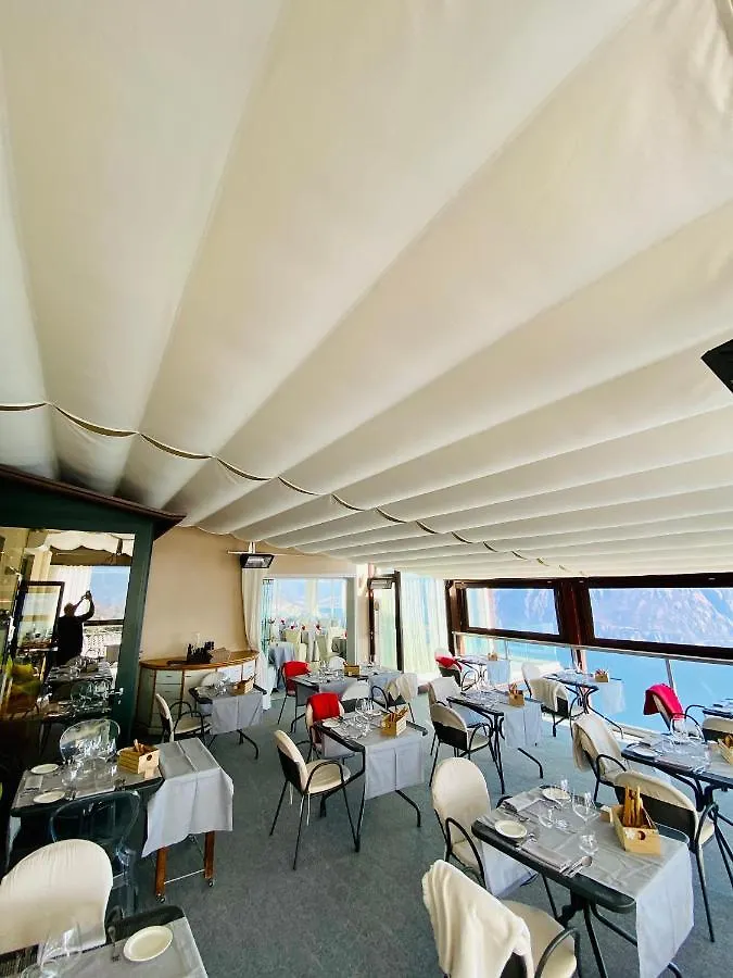 Esprit D'Hotel Panoramico Fonteno Itália