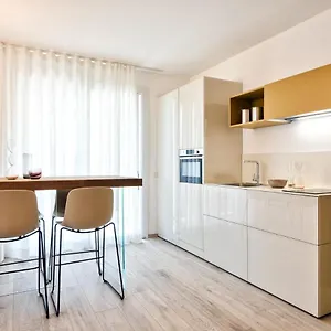 Hotel apartamentowy Albamarina
