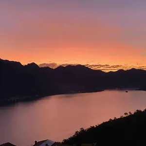 Cozy House On Iseo Ferienhaus
